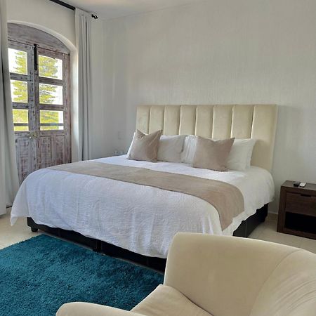 Suite Los Angeles Tecozautla Bagian luar foto