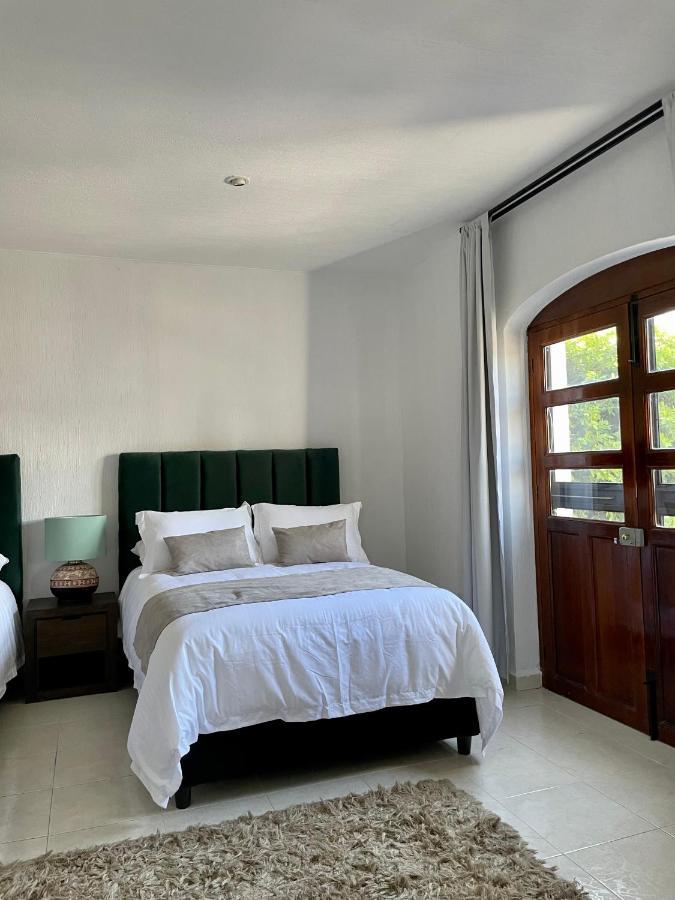 Suite Los Angeles Tecozautla Bagian luar foto