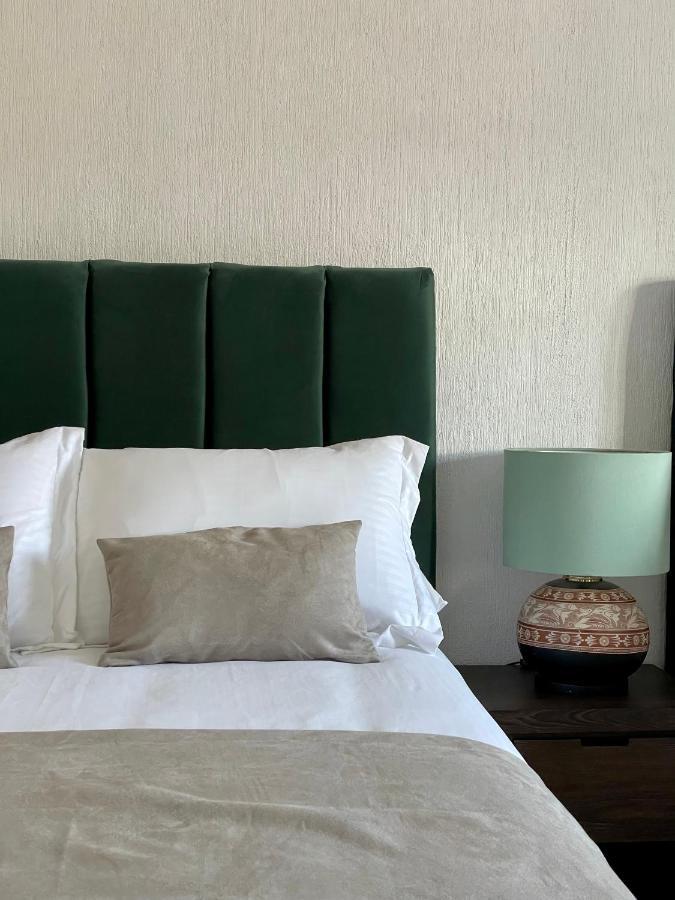 Suite Los Angeles Tecozautla Bagian luar foto