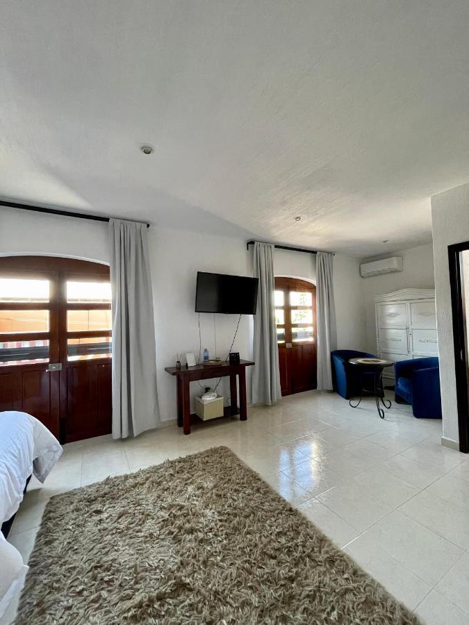Suite Los Angeles Tecozautla Bagian luar foto