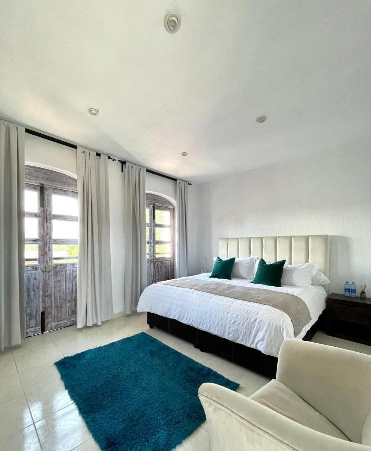 Suite Los Angeles Tecozautla Bagian luar foto