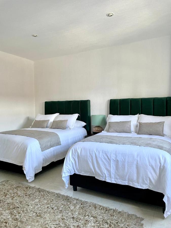 Suite Los Angeles Tecozautla Bagian luar foto