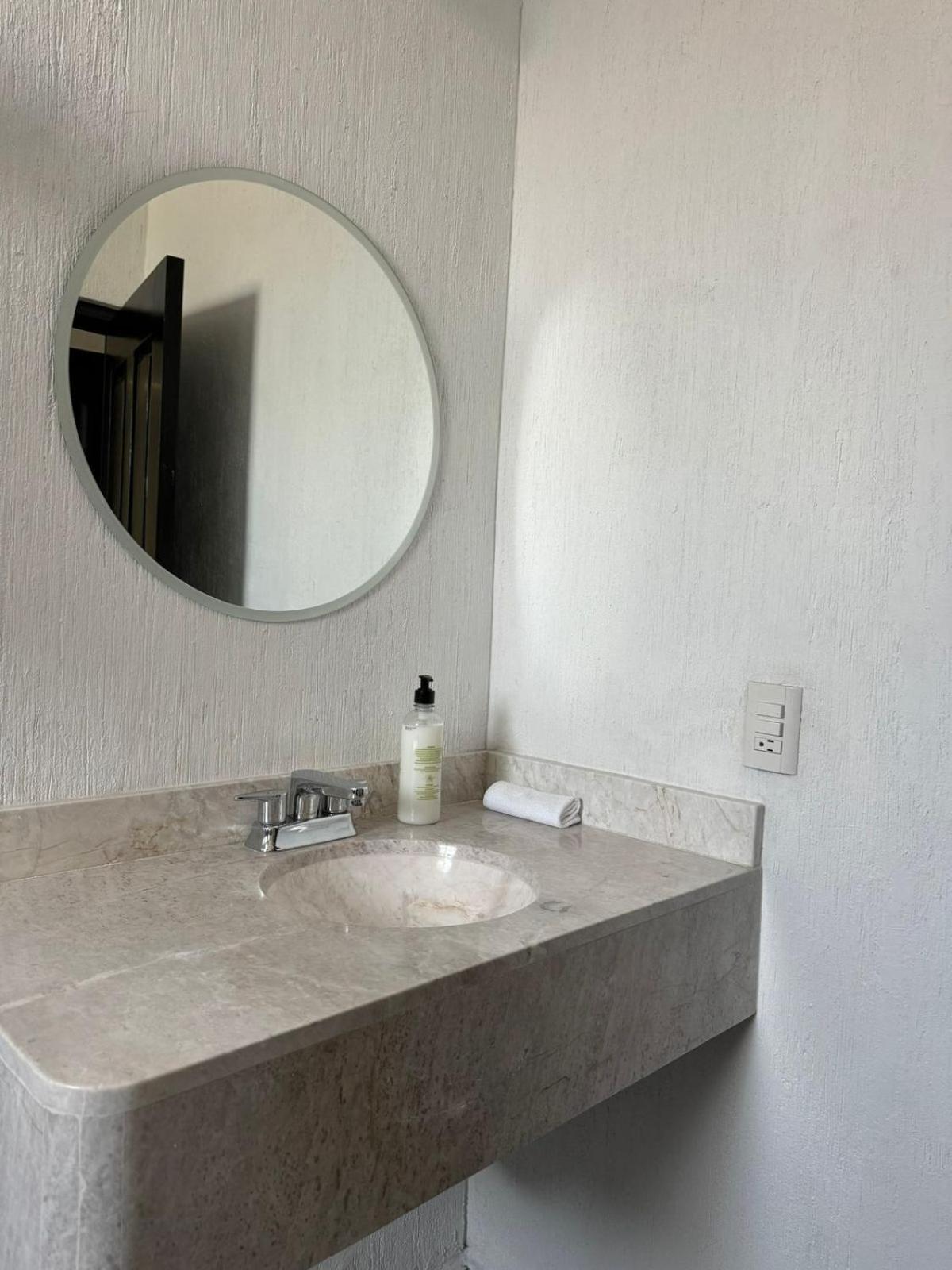 Suite Los Angeles Tecozautla Bagian luar foto